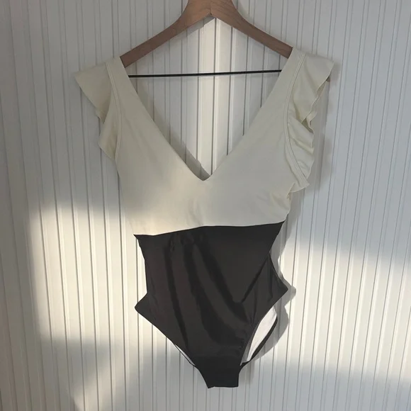 Summer salt Elegant Black and White Ruffle Swimsuit - Picture 1 of 5